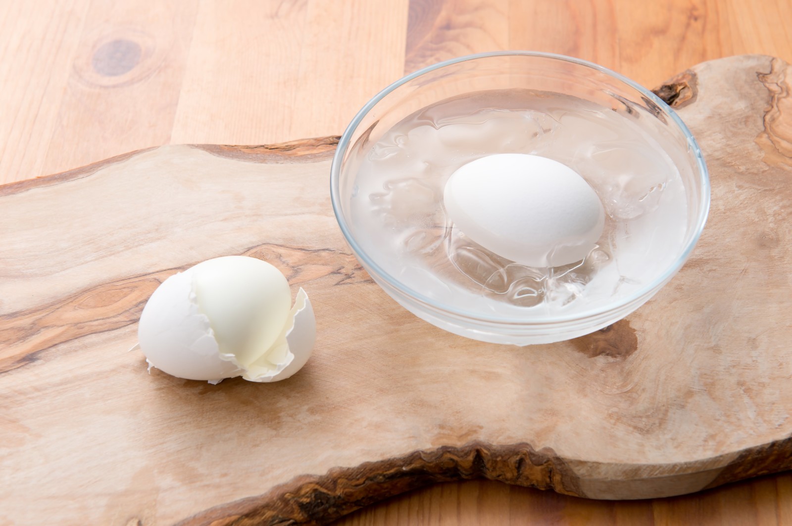 ゆで卵の賞味期限を解説 何日まで食べられる 保存事典